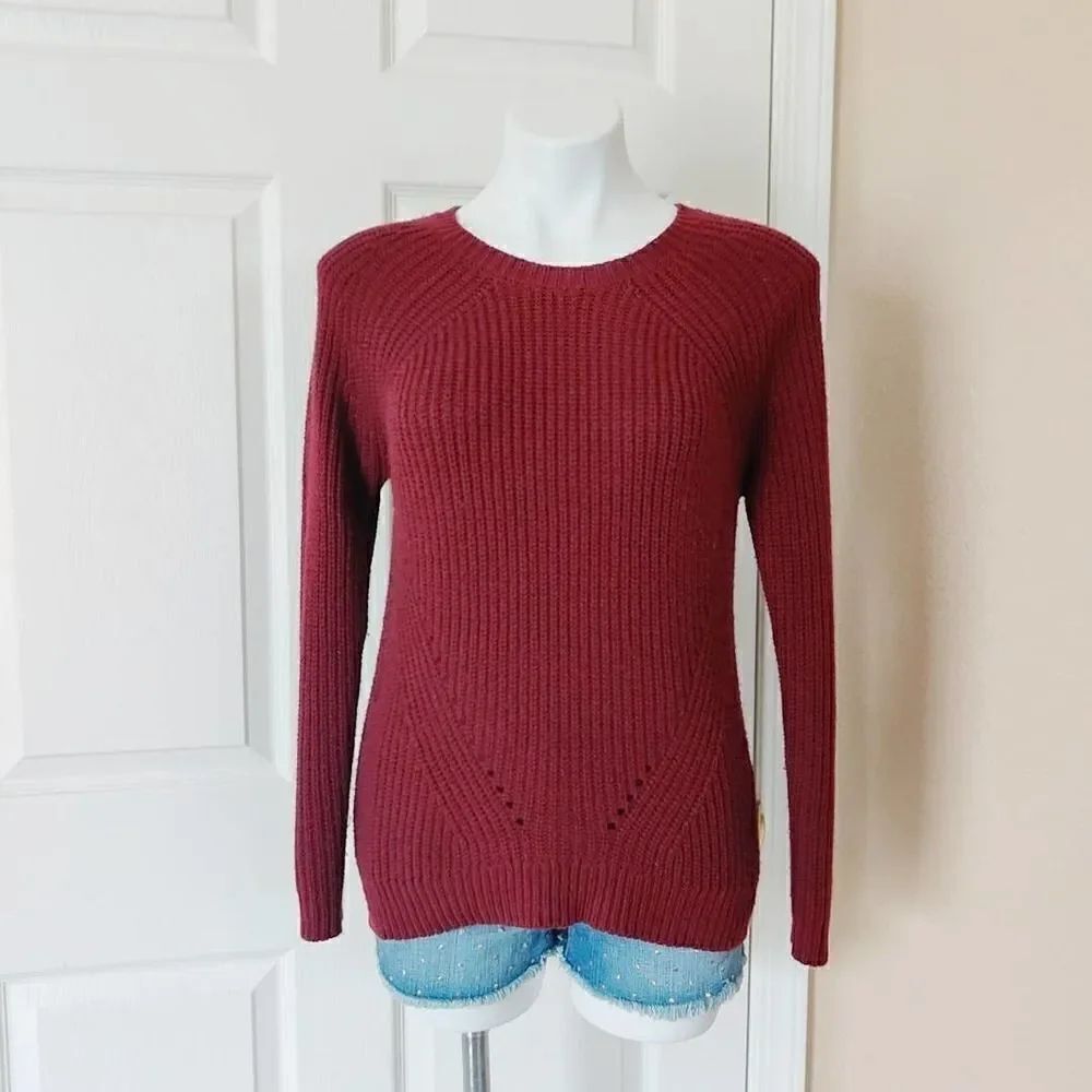 Sienna Sky ribbed burgundy pullover sweater sz M